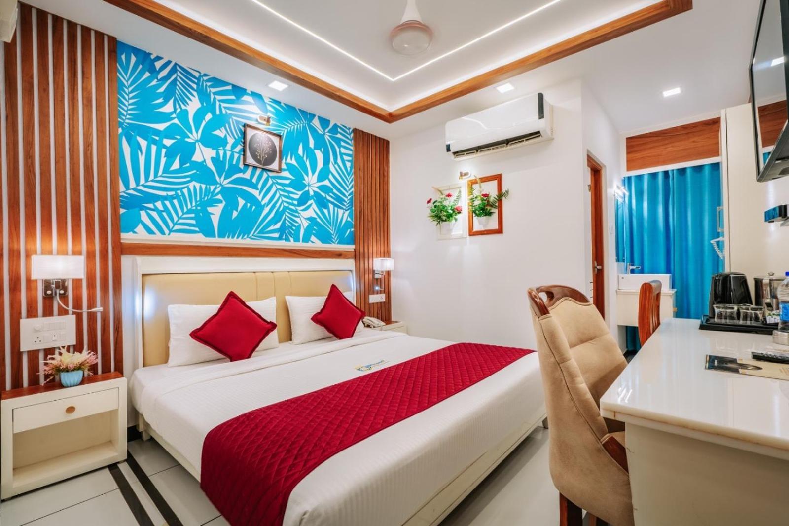 Excellency Airport Hotel Kochi Buitenkant foto